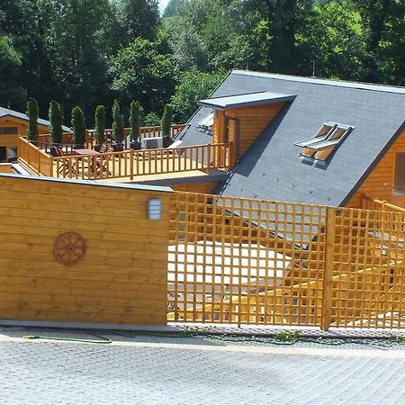 Chaty pod Sokolím Hřbetem Česká Ves Exteriér fotografie