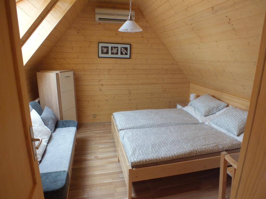 Chaty pod Sokolím Hřbetem Česká Ves Exteriér fotografie