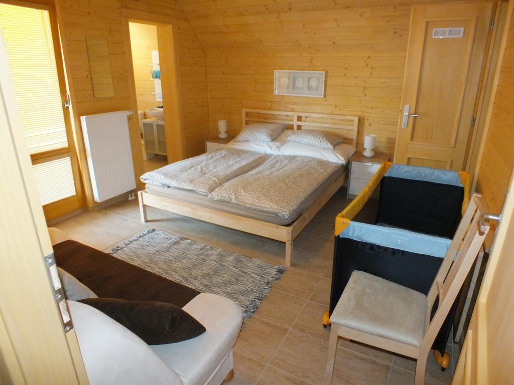 Chaty pod Sokolím Hřbetem Česká Ves Exteriér fotografie