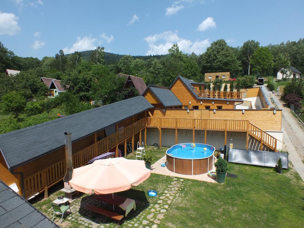 Chaty pod Sokolím Hřbetem Česká Ves Exteriér fotografie